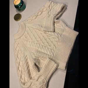 HM cable knit sweater size small NWOT